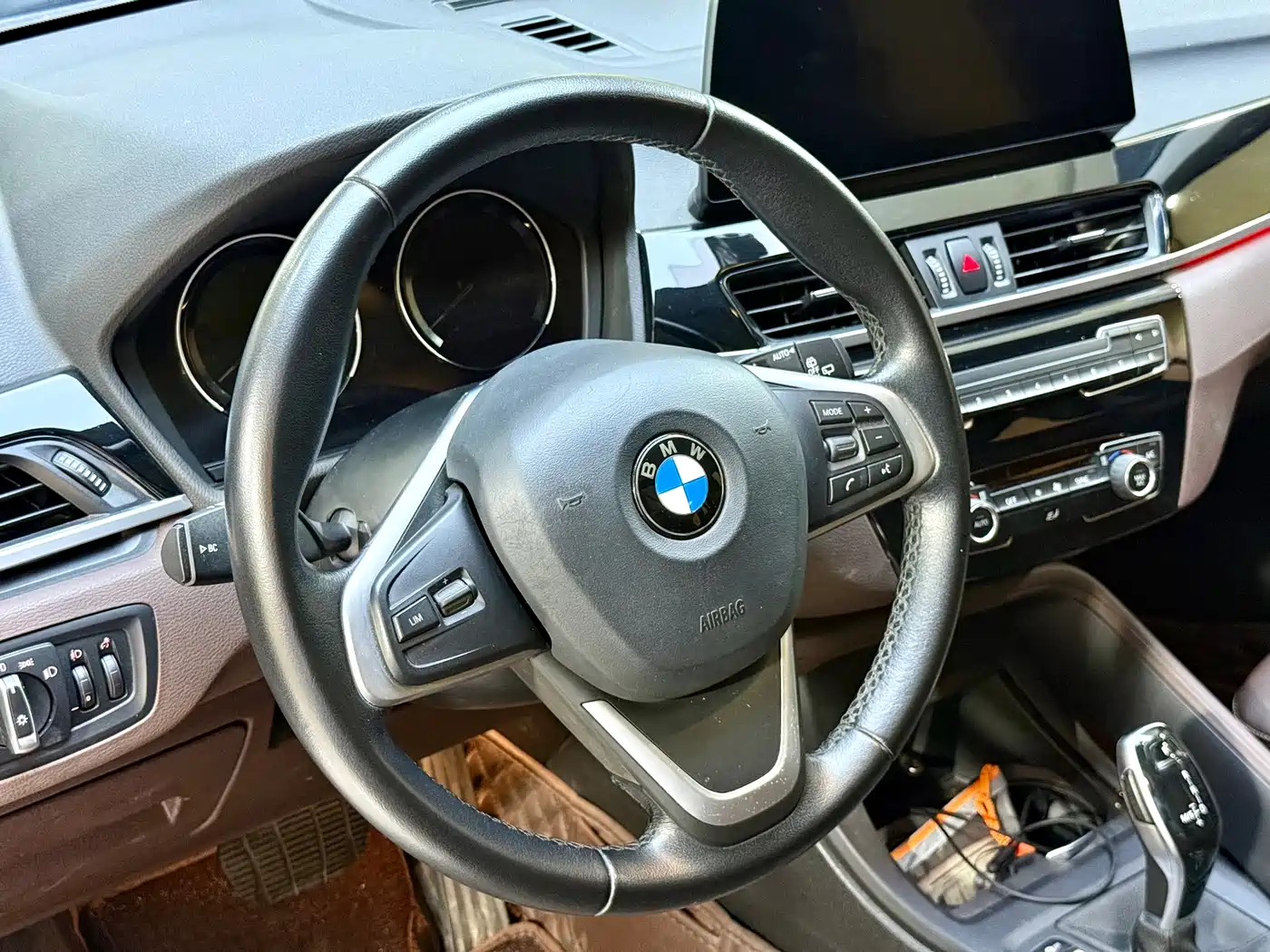 BMW X1 2020 sDrive25Li Leading Model фото 14