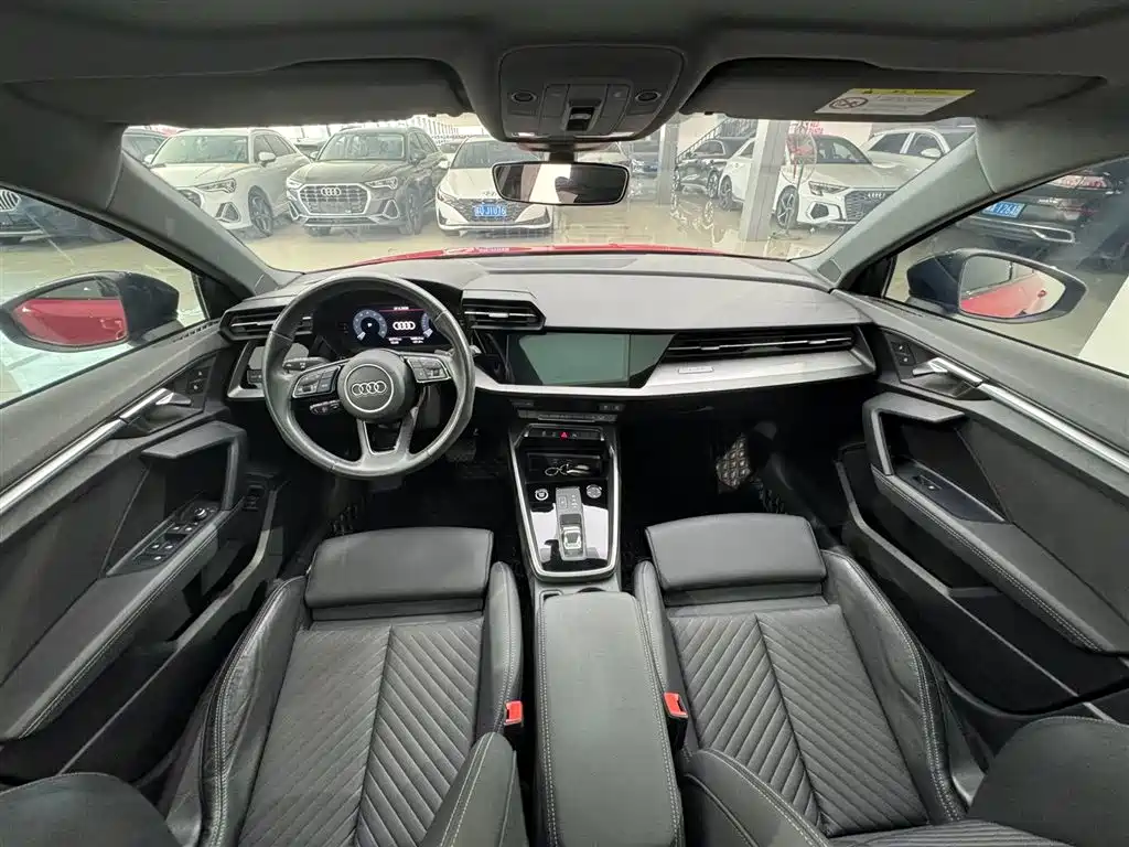 Audi A3 2022 A3L Limousine 35 TFSI Style Elegance фото 9
