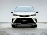 Фото 2 - Toyota Granvia