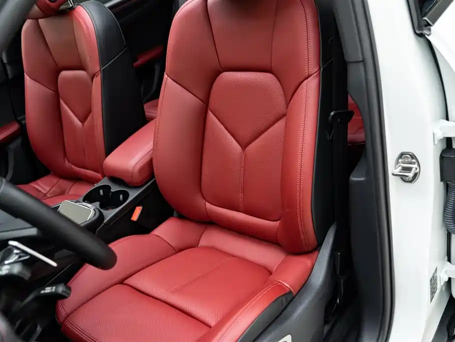 Porsche Macan 2022 Macan 2.0T фото 9