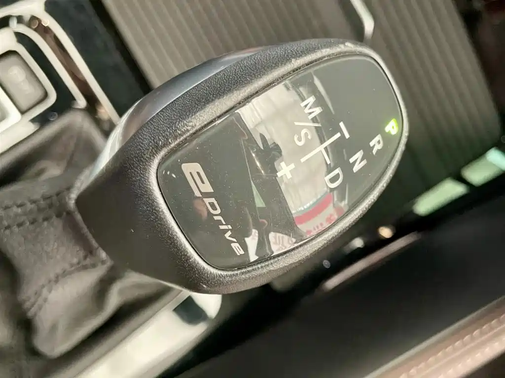 BMW X1 New Energy 2018 xDrive25Le Luxury Model фото 12