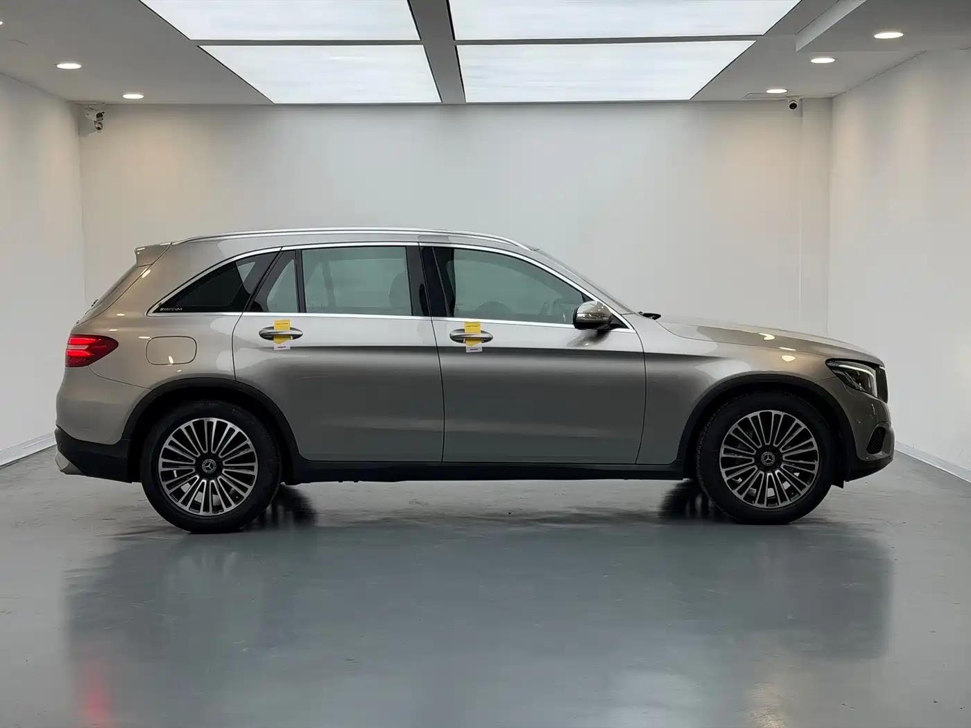 Mercedes-Benz GLC 2019 Model GLC 200 L 4MATIC фото 15
