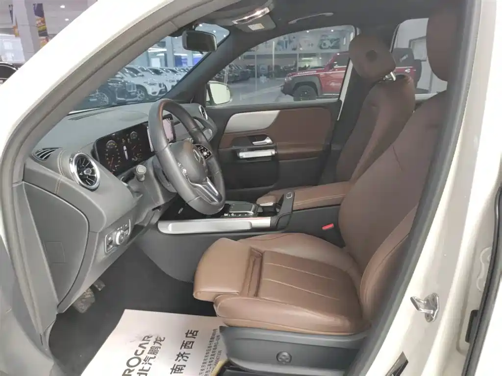Mercedes-Benz GLB 2023 GLB 200 Style фото 28