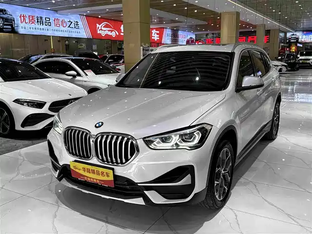 BMW X1 2022