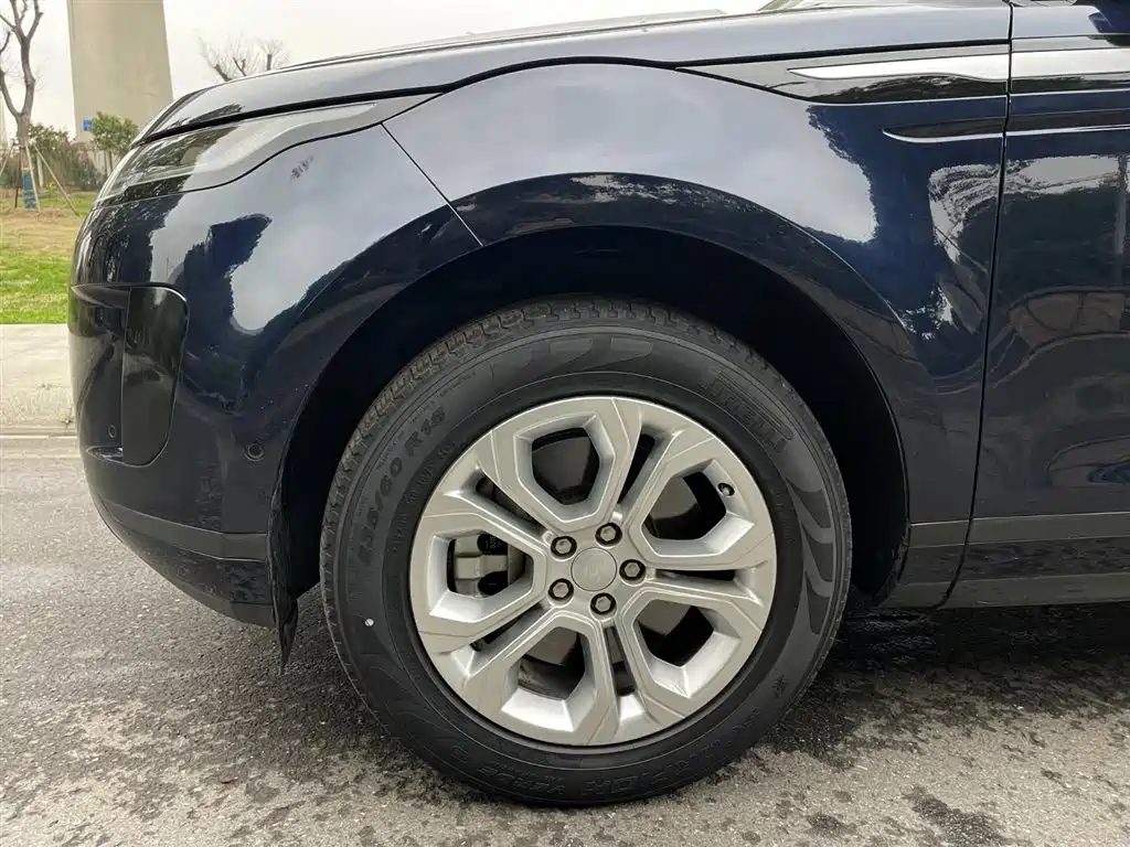 Land Rover Range Rover Evoque 2020 249PS Youth Edition фото 8