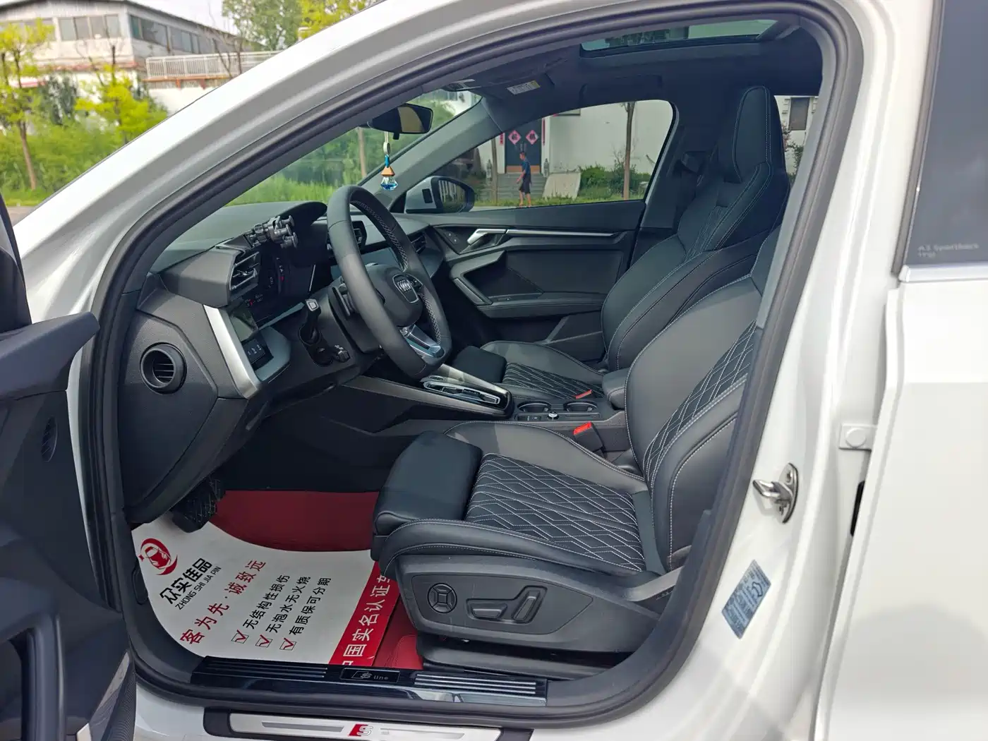 Audi A3 2025 2025 Sportback 35TFSI Flying Premium