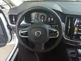 صورة 11 - Volvo S90