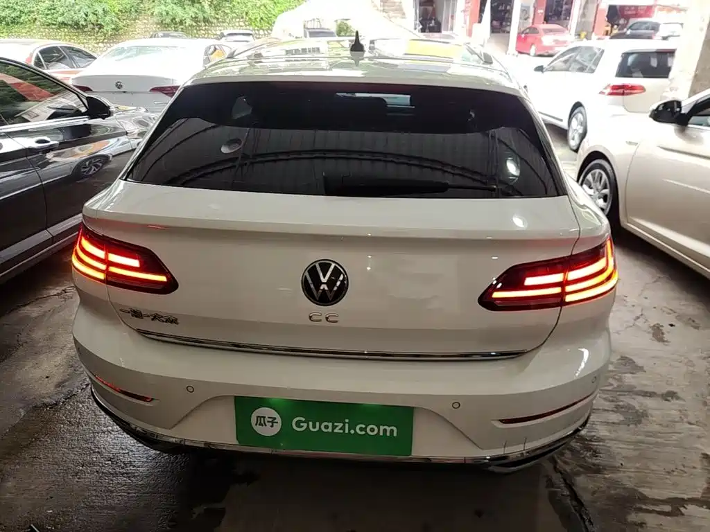 صورة 6 - Volkswagen CC