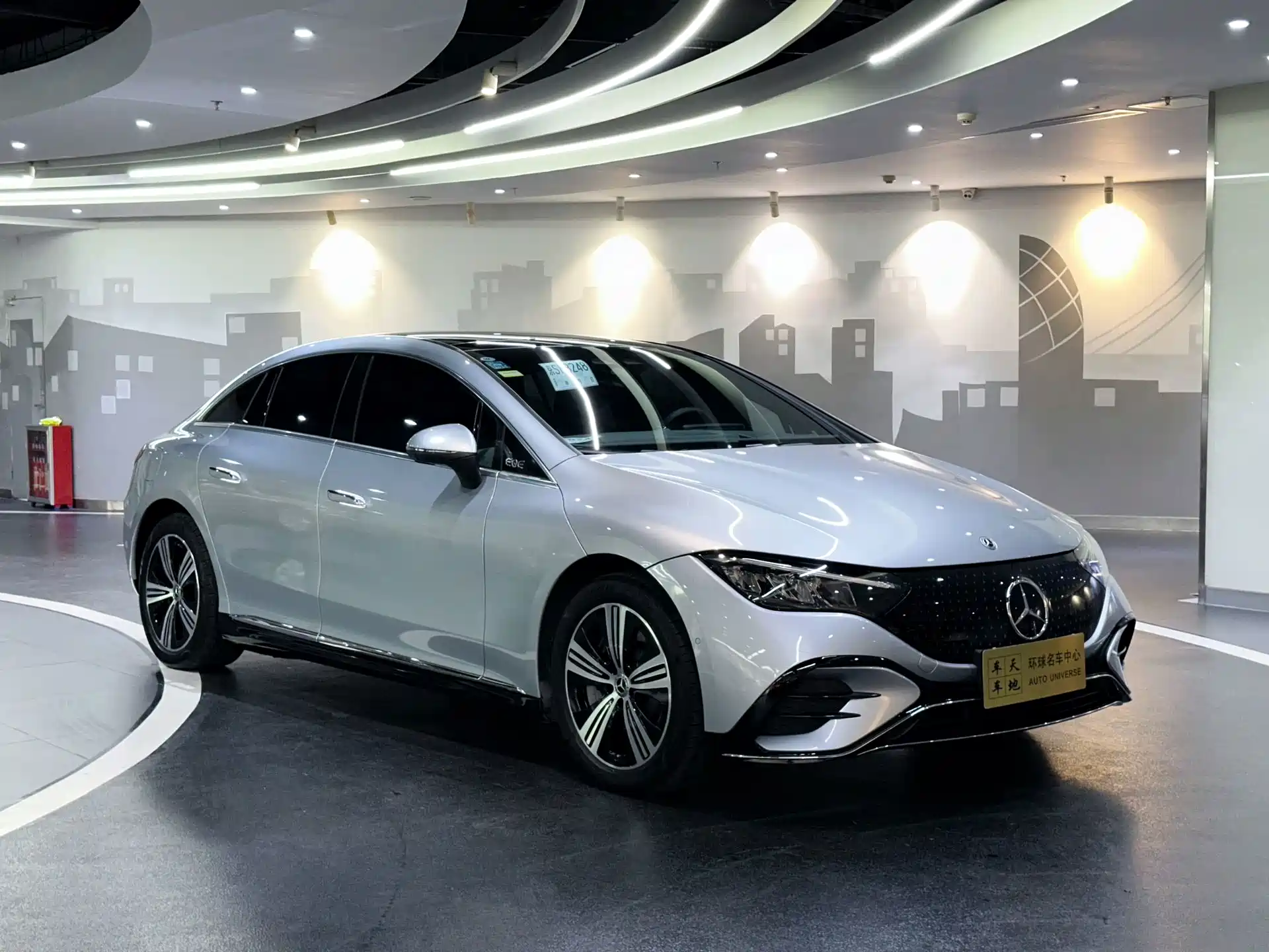 Фото 3 - Mercedes-Benz EQE