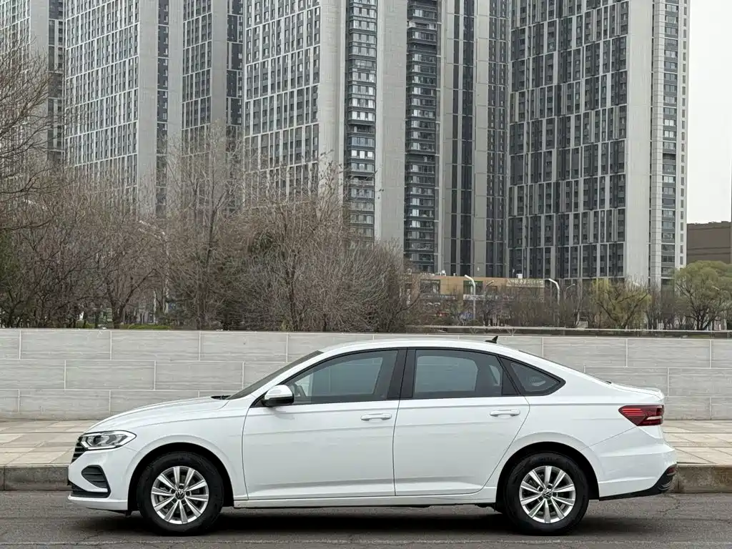 Volkswagen Lavida, миниатюра 6
