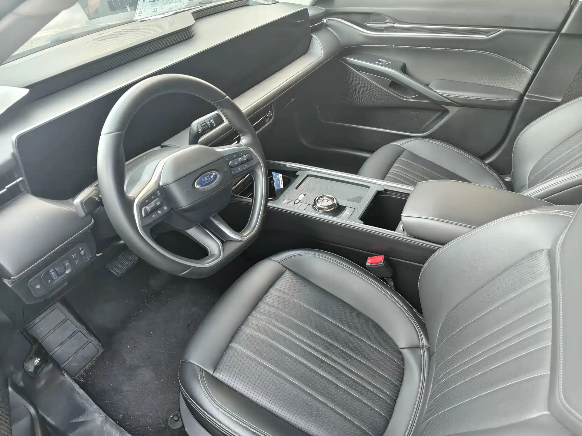 Фото 11 - Ford Mondeo