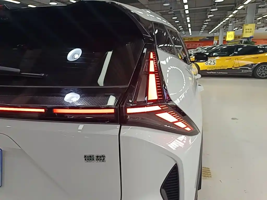 Geely Boyue 2025 2024 1.5TD Smart Connect+