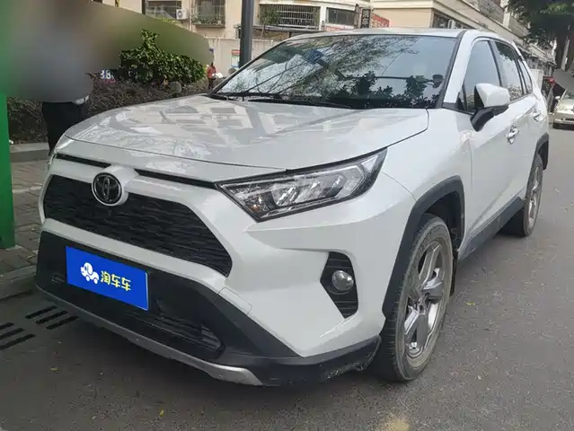 TOYOTA RAV4 RONGFANG