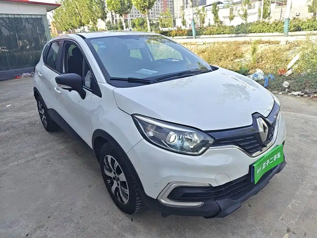 Renault Captur 2020 2018 TCe190 Urban Style