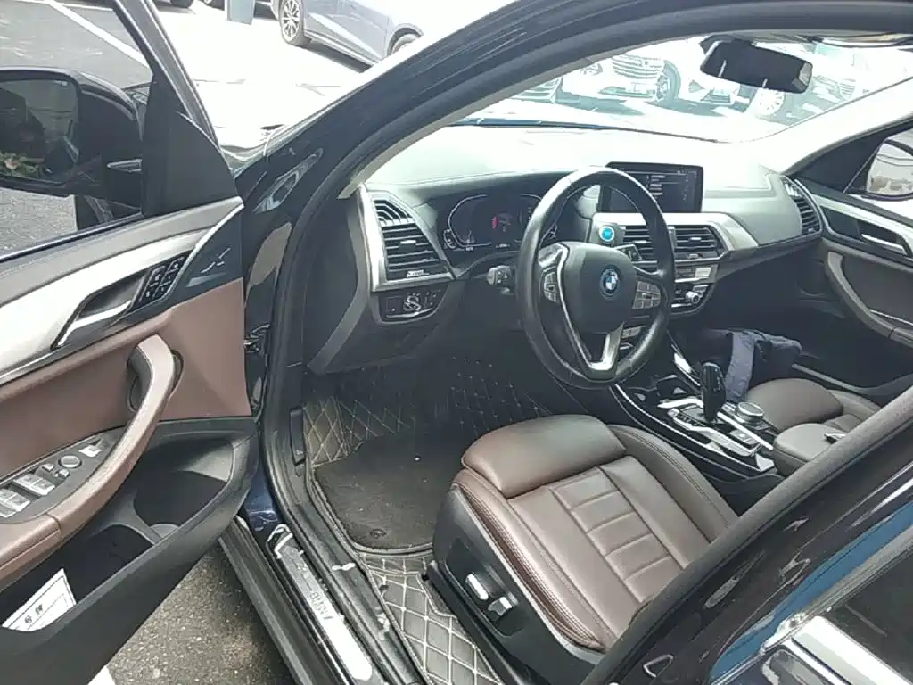 BMW iX3 2021 2021 Facelift Leading