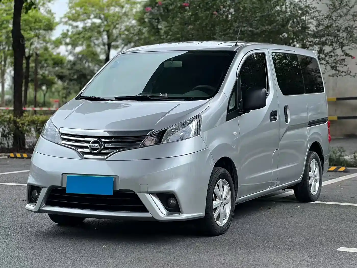 Nissan NV200 2016 2016 Facelift 1.6L CVT Luxury