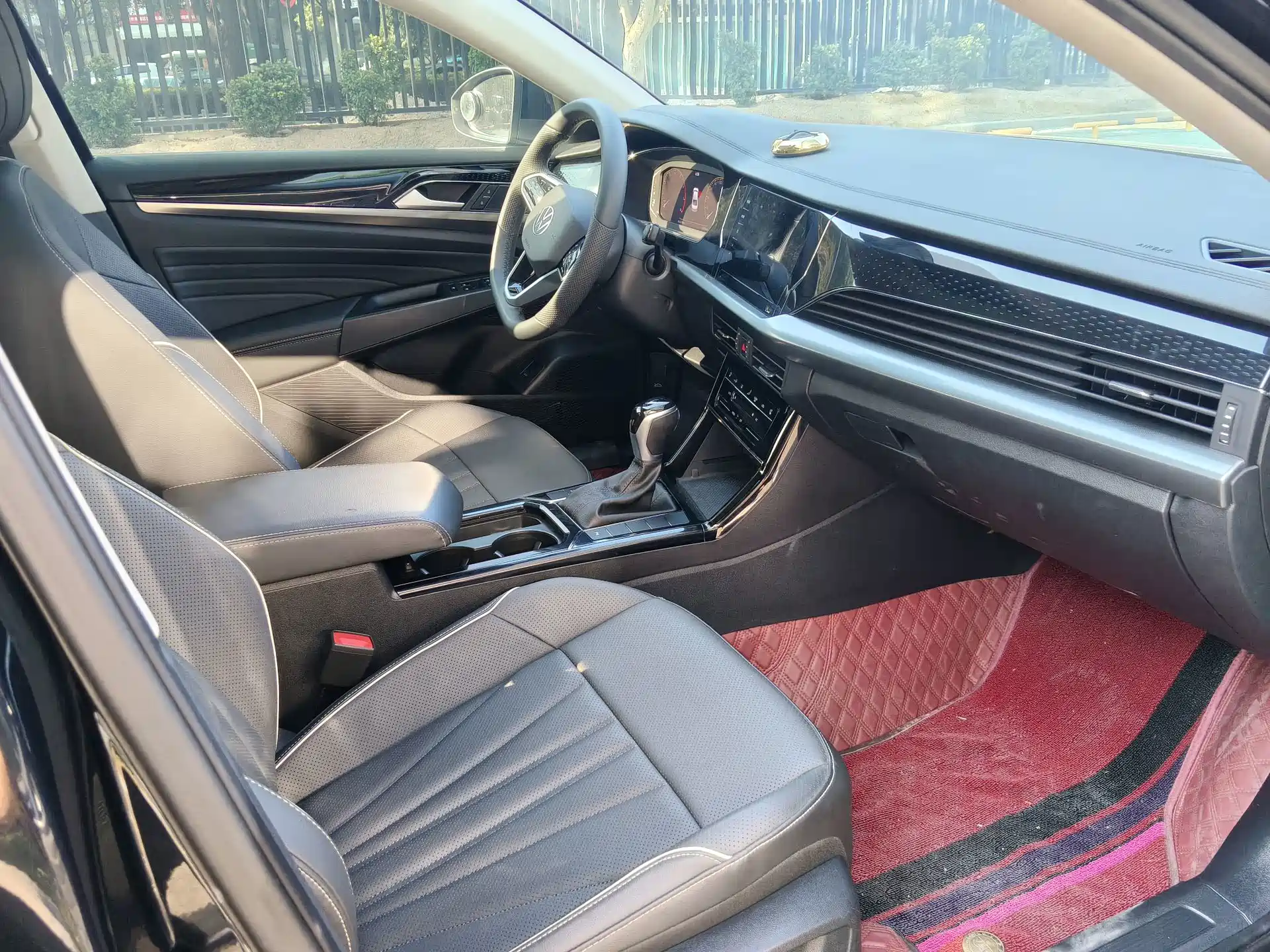 Photo 5 - Volkswagen Passat