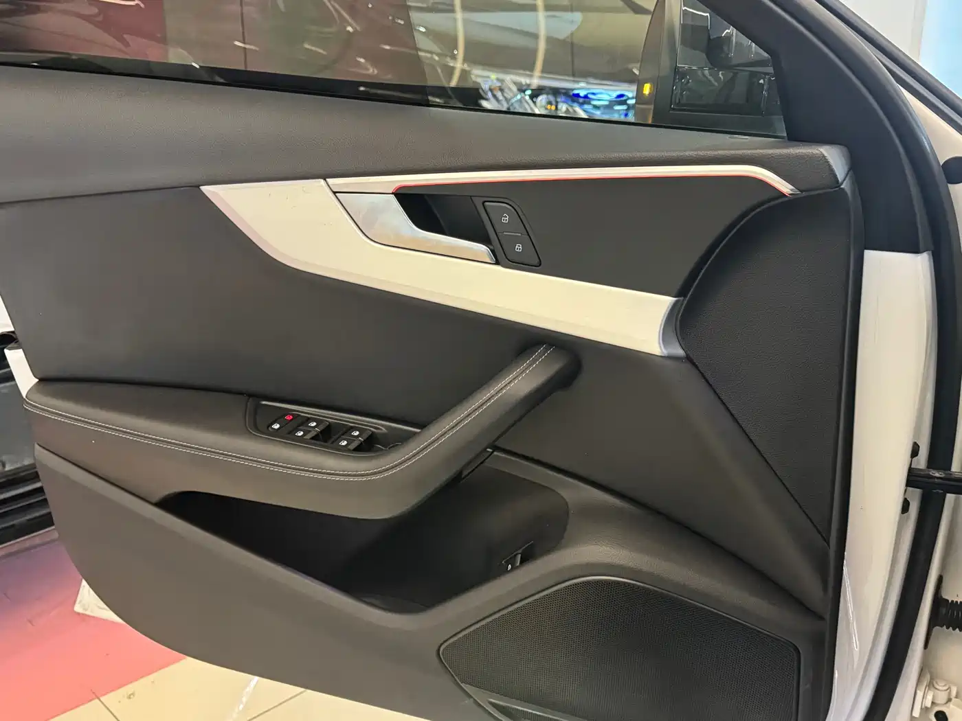 Audi A4L 2020 40 TFSI Fashion Dynamic Edition фото 8