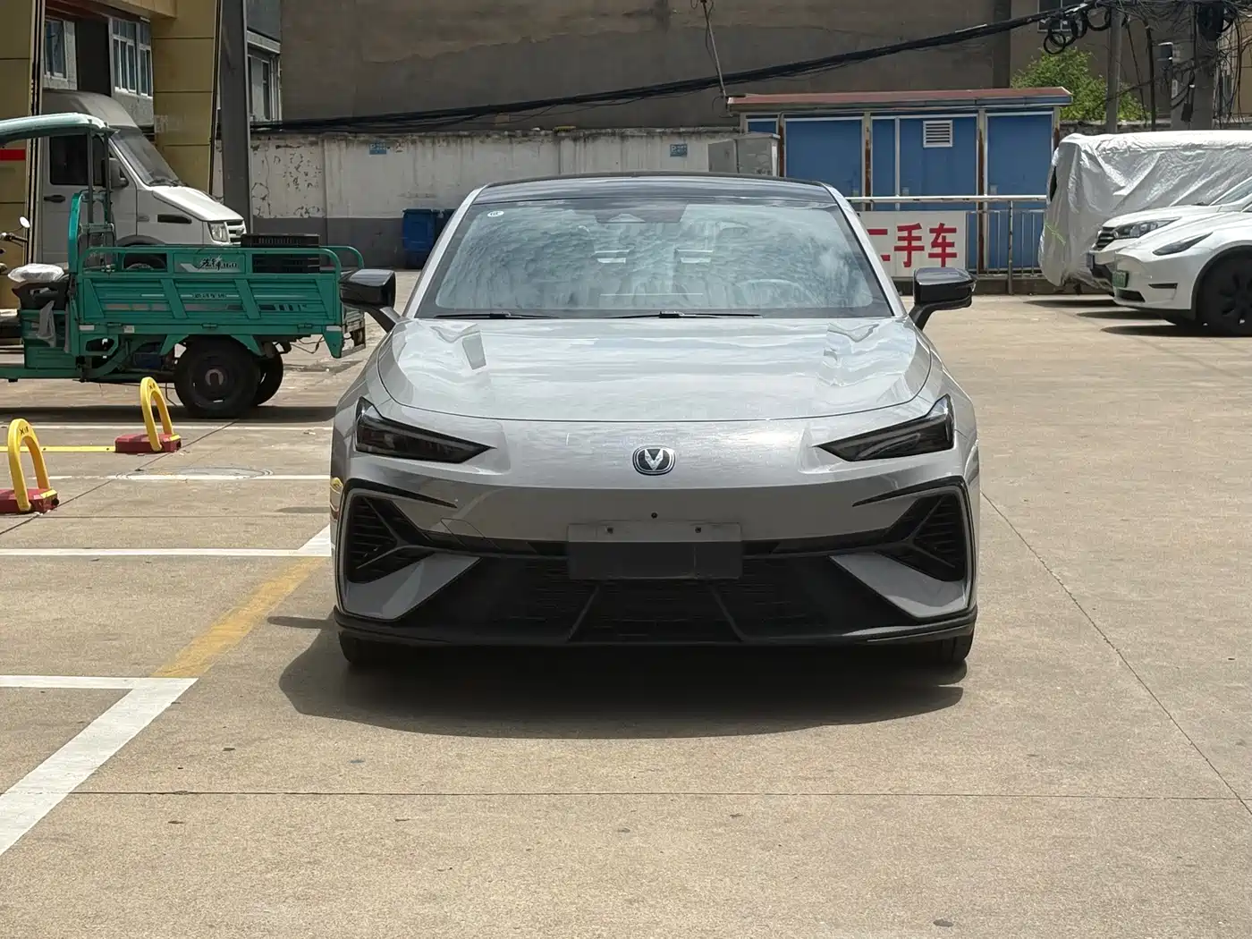 Changan UNI-V 2025 2025 1.5T 500Bar Premium Model