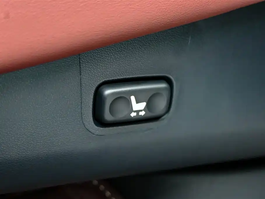 Lexus LX 2017 570 Prestige Luxury фото 27