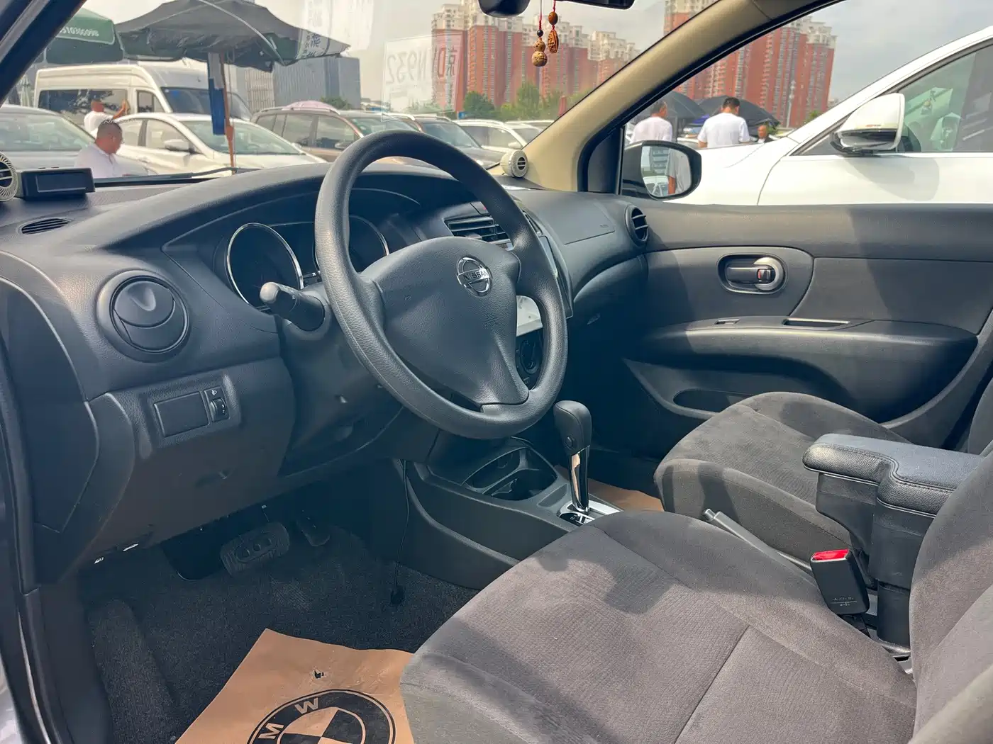 Nissan Livina 2018 2015 1.6XE CVT Comfort Edition