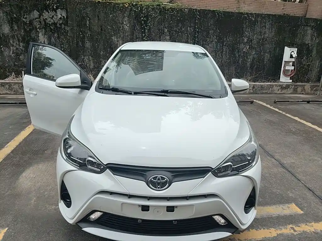 Toyota YARiS L Zhi Xiang 2019 2019 1.5E CVT Charming China VI