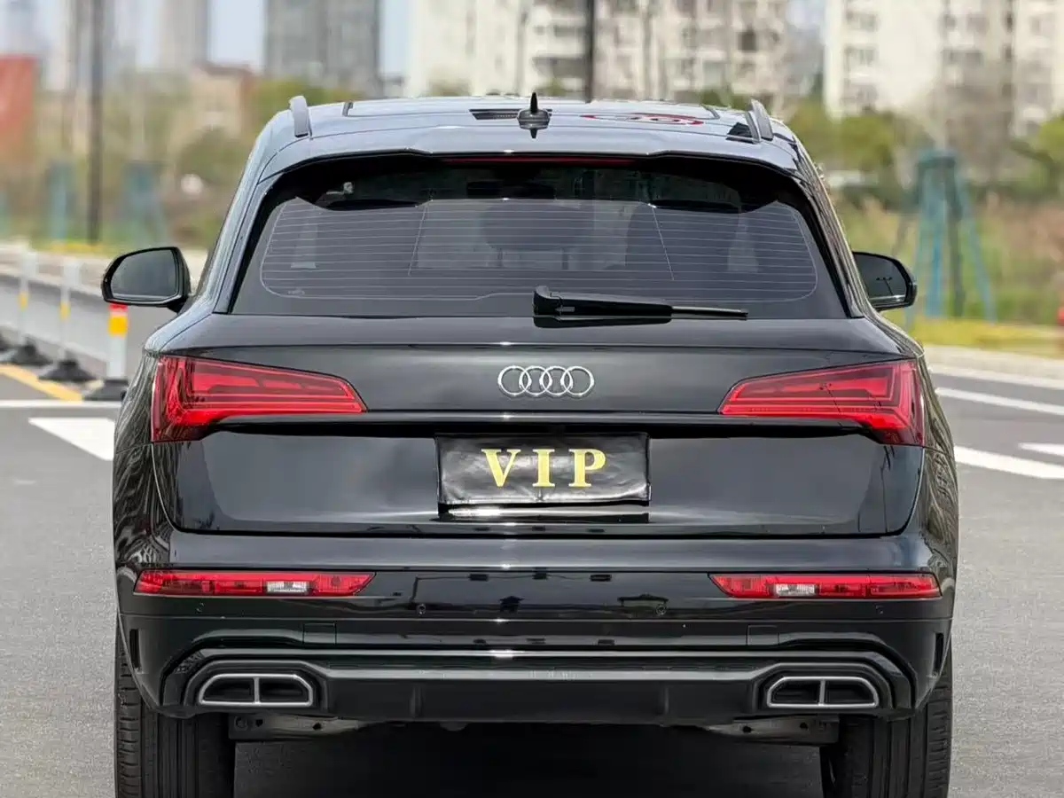 Audi Q5L 2024 Model 40 TFSI Luxury Dynamic фото 18