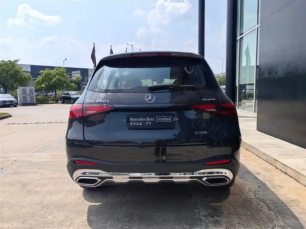 Фото 9 - Mercedes-Benz GLC