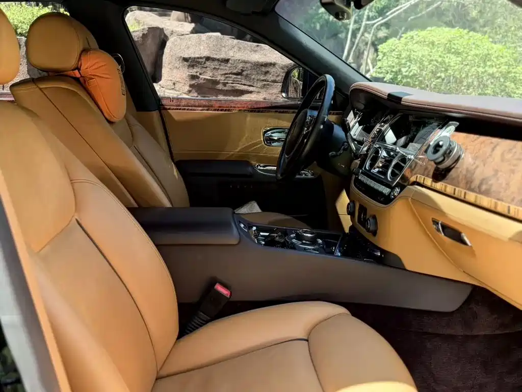 Rolls-Royce Ghost 2019 2018 6.6T Standard Wheelbase