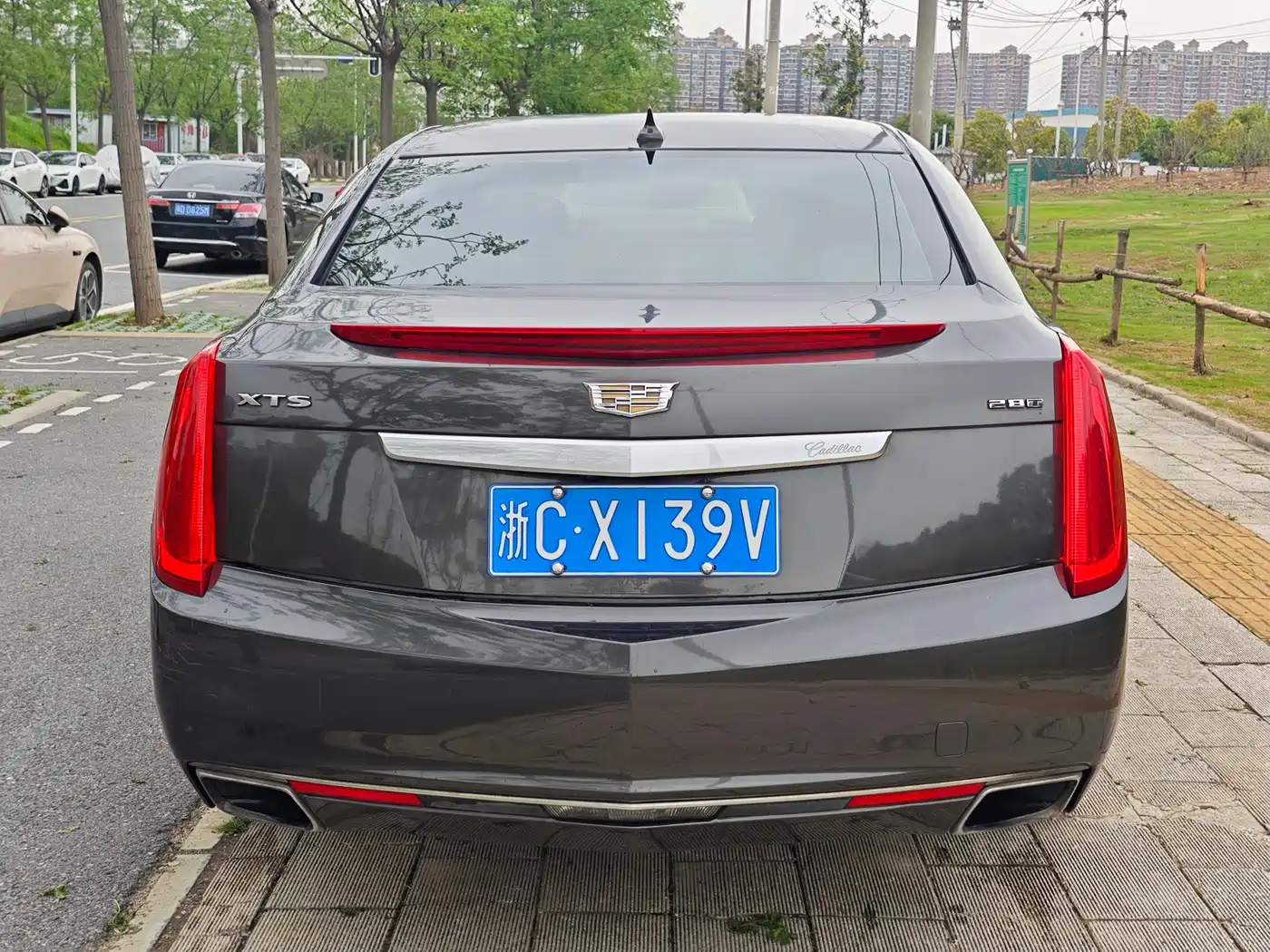 Cadillac XTS 2013 28T Luxury фото 8