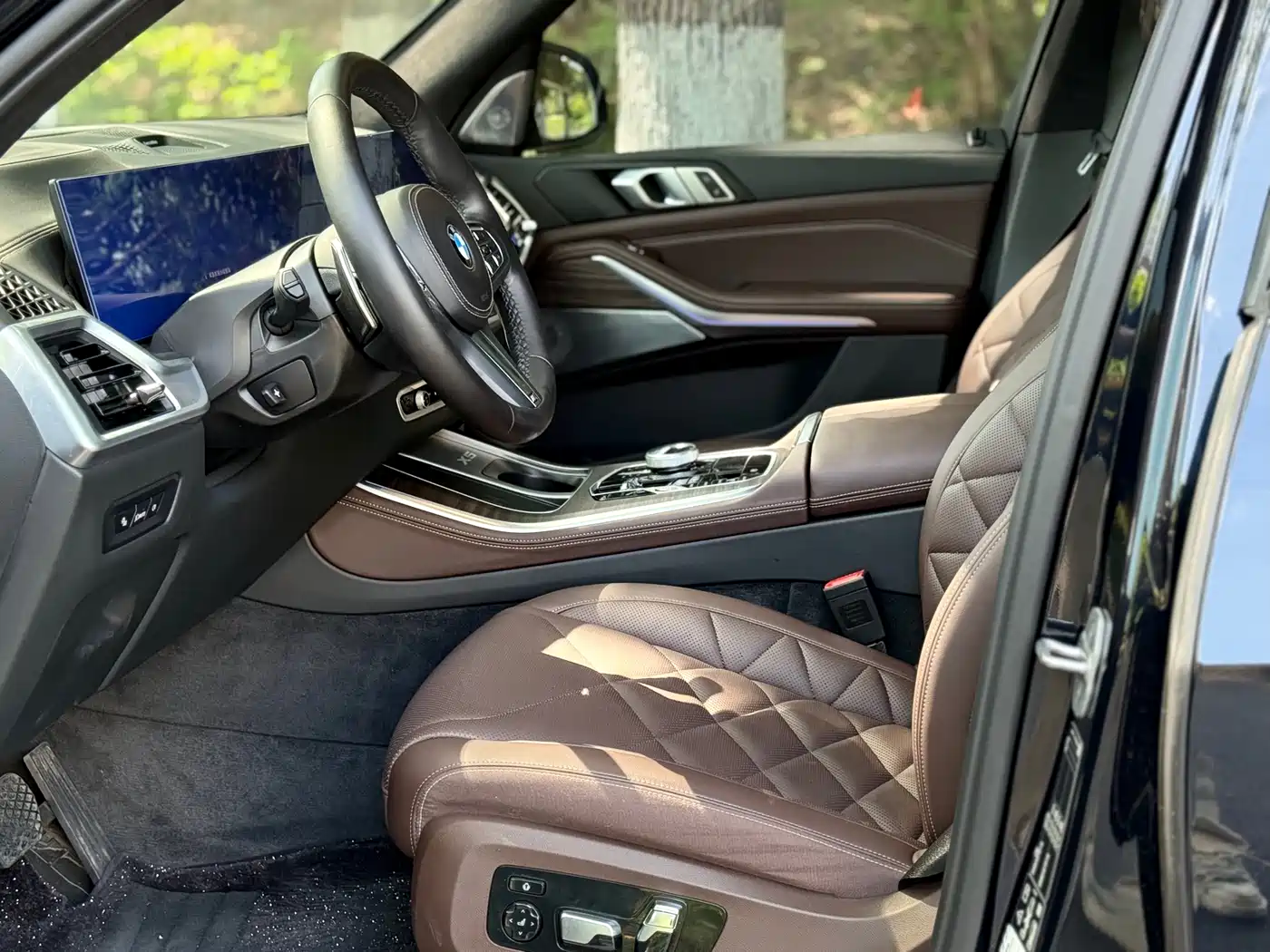 BMW X5 2023 xDrive 40Li M Sport Black Night Package фото 5