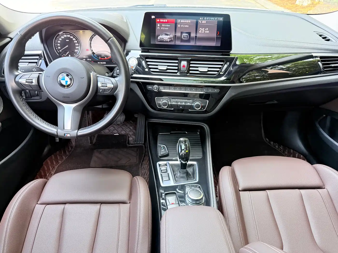 BMW 1-SERIES