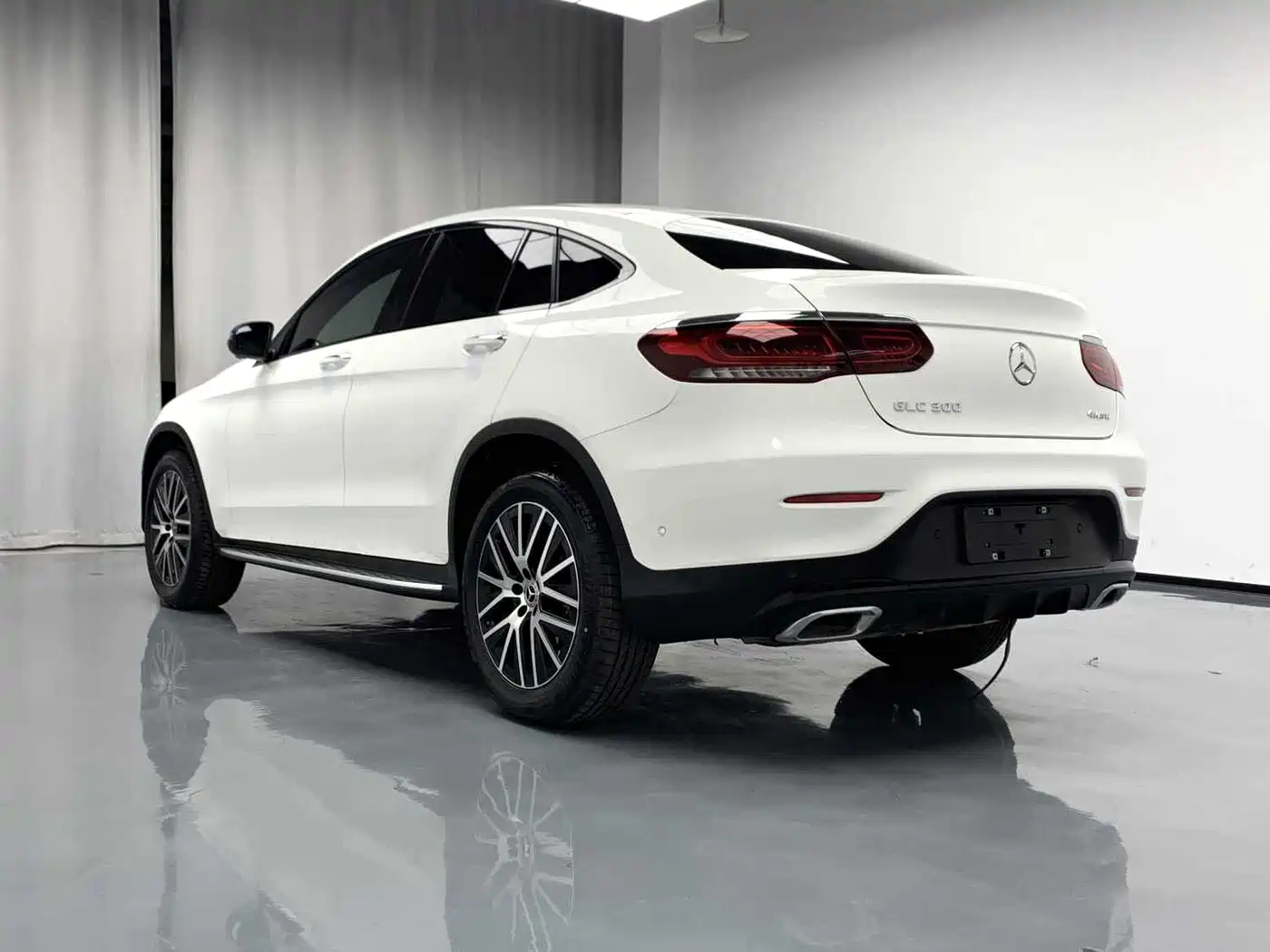 Mercedes-Benz GLC Coupe 2022 2022 GLC 300 4MATIC Coupe SUV