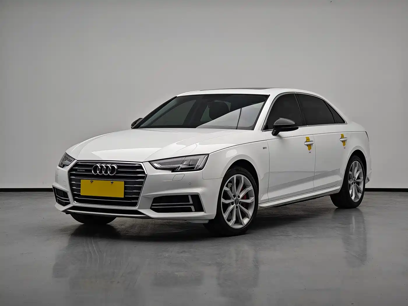 Audi A4L 2018 30th Anniversary 45 TFSI quattro Personality Sport