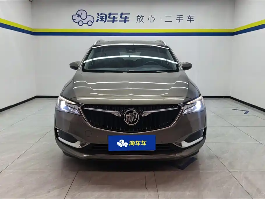 Buick GL6 2018 18T 6-Seater Premium фото 2