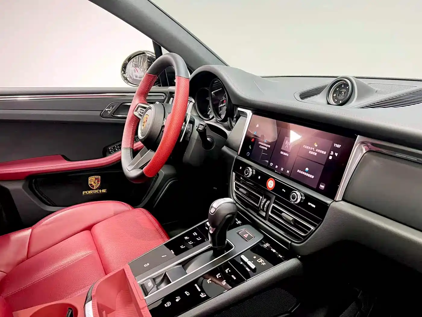 Porsche Macan 2025 Macan 2.0T Dream Chaser Edition фото 11