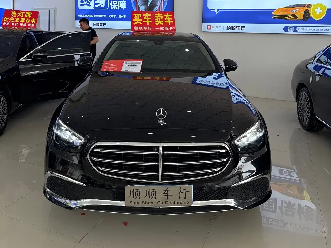 MERCEDES-BENZ E CLASS