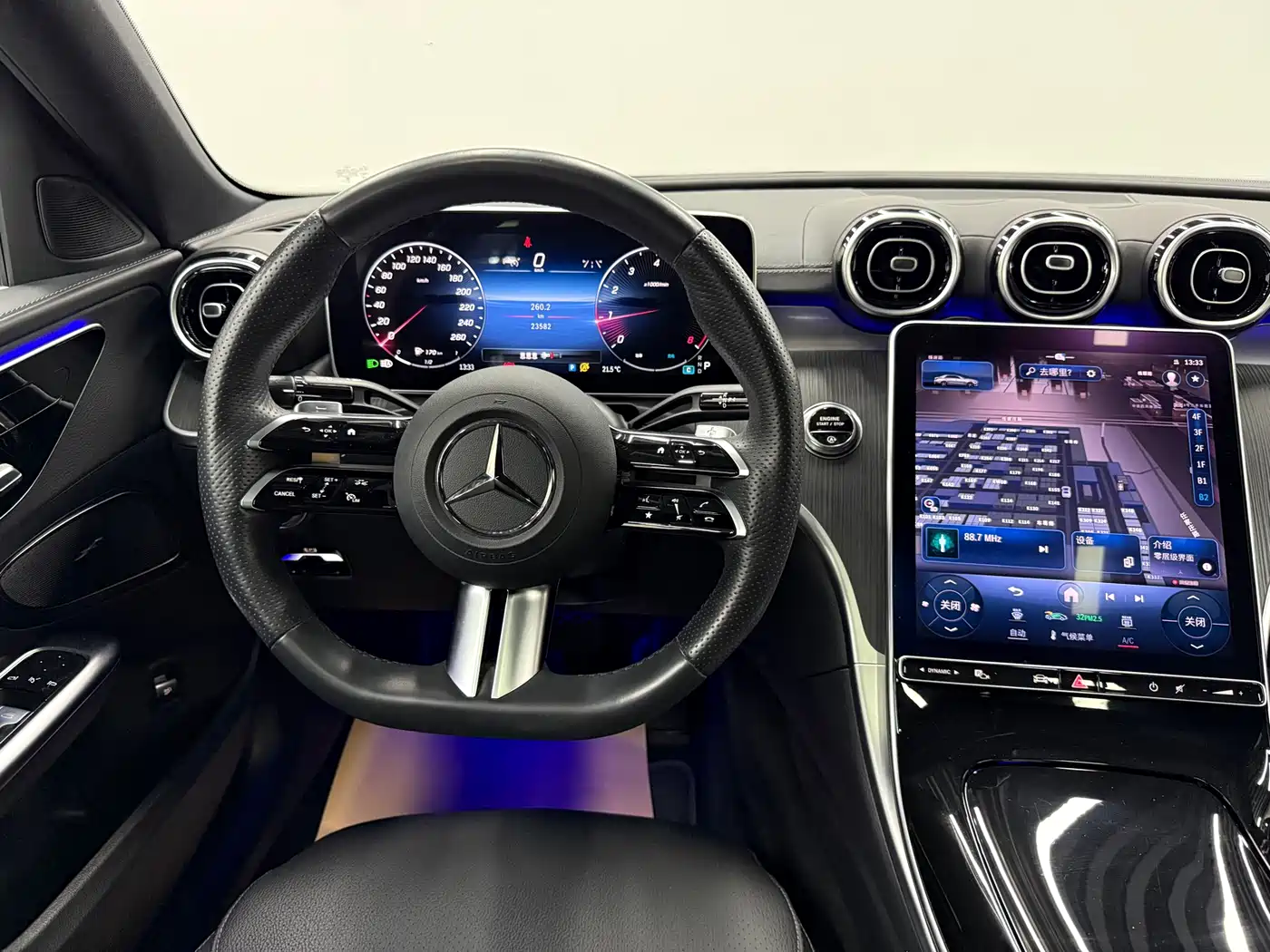 Mercedes-Benz C-Class 2024 C 200 L Sport Edition фото 6