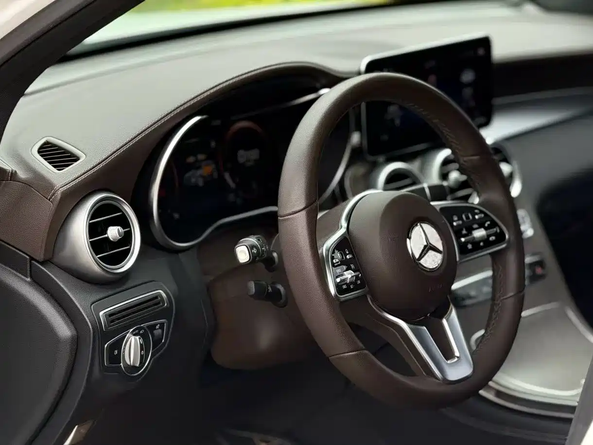 Mercedes-Benz GLC 2020 GLC 260 L 4MATIC Luxury фото 8