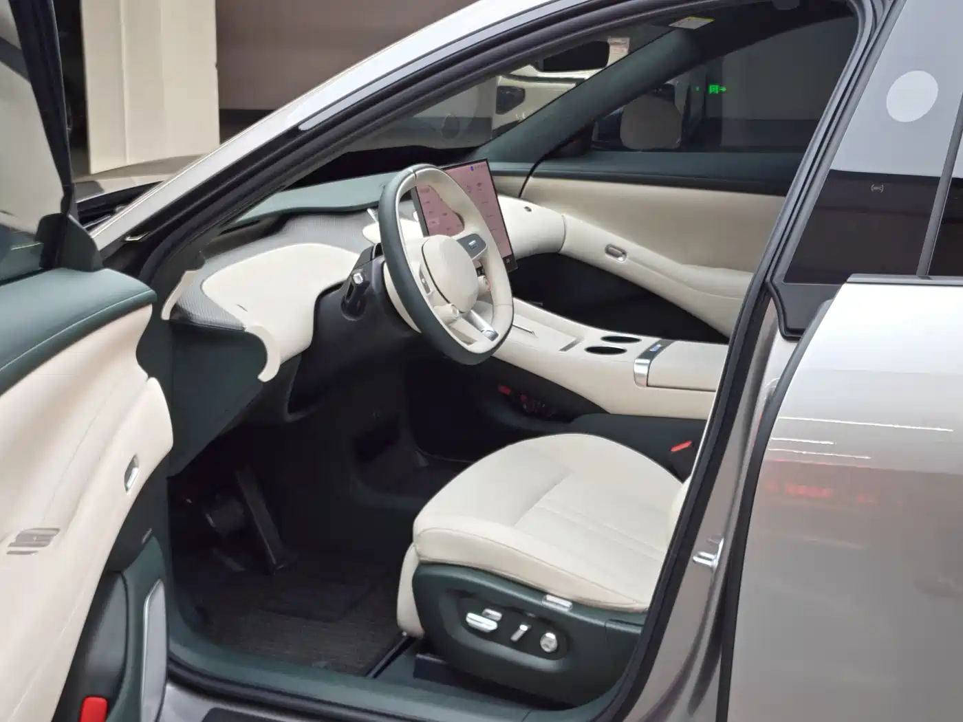 XIAOMI CAR XIAOMI YU7