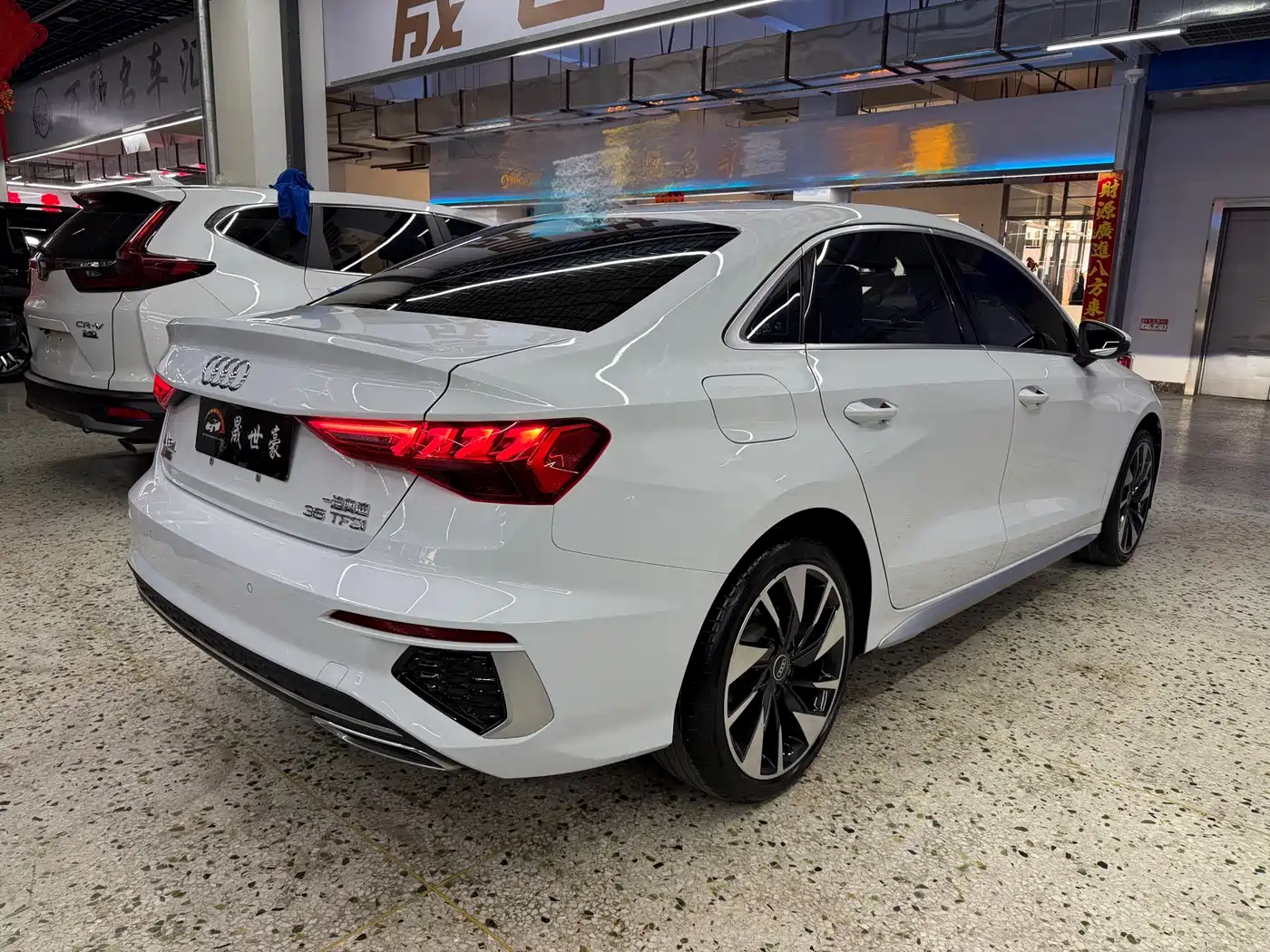 Audi A3 2023 A3L Limousine 35 TFSI Fashion Sport фото 6