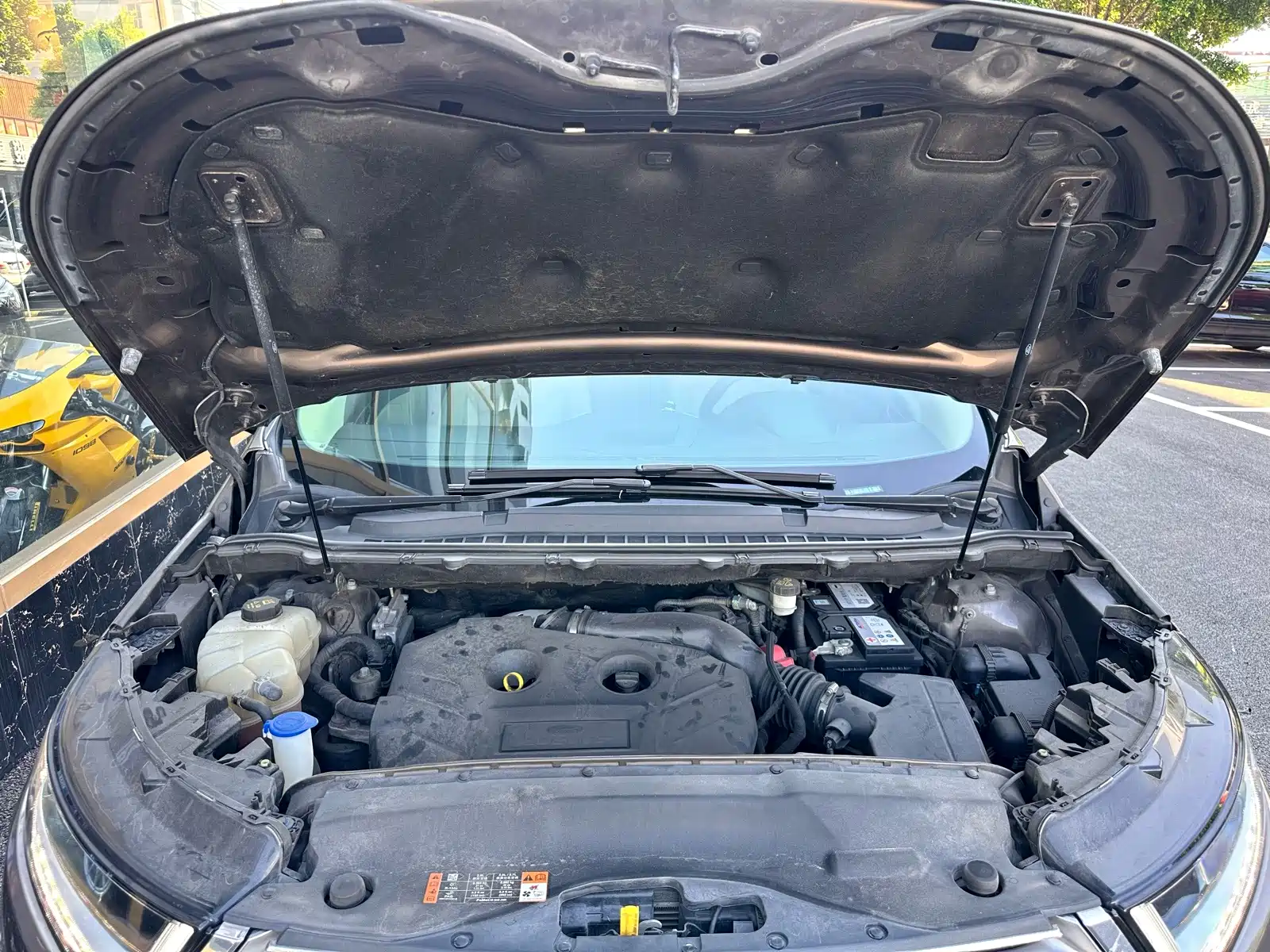 Фото 21 - Ford Edge