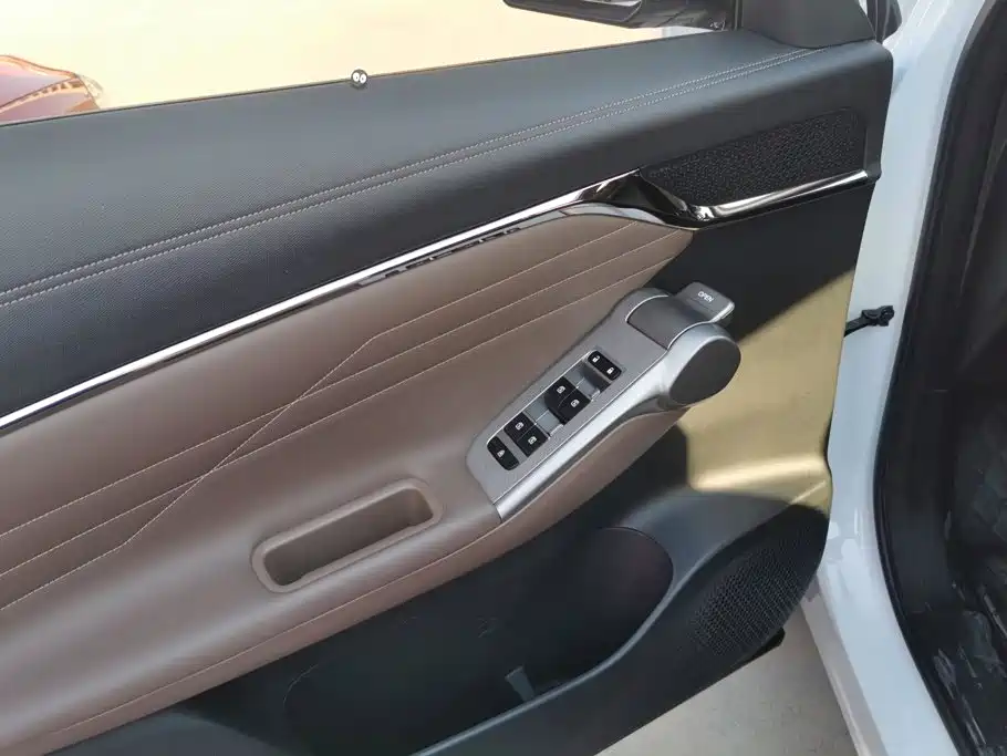 GAC Trumpchi GS4 2025 2024 MAX 1.5T Flagship Edition