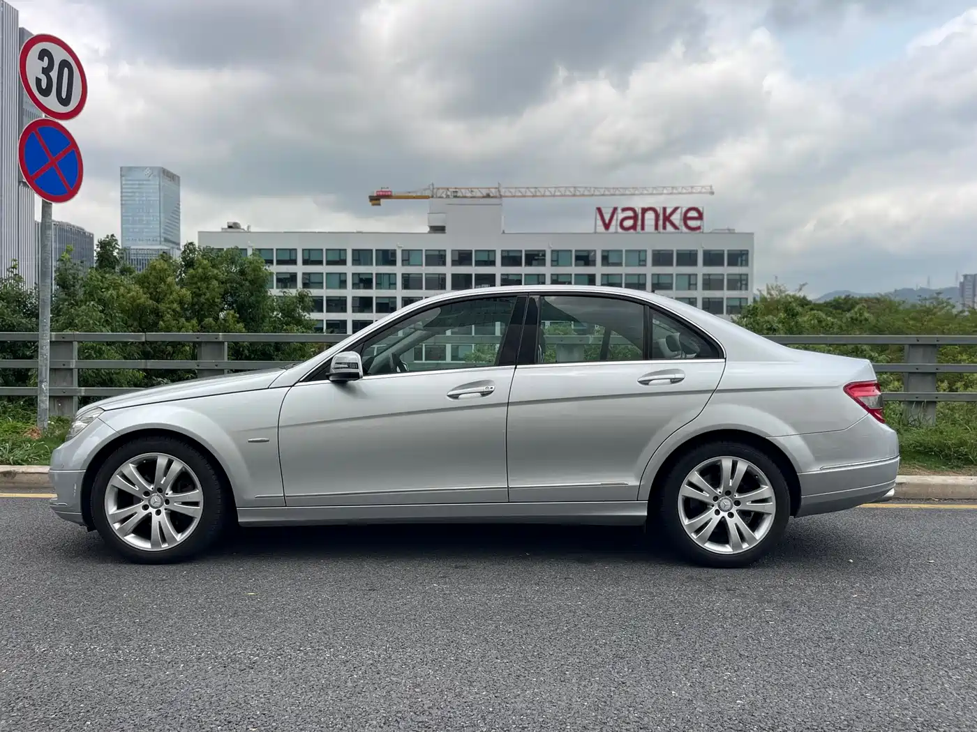 Mercedes-Benz C-Class 2010 C 200K Fashion фото 4