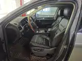 Фото 8 - Volkswagen Touareg