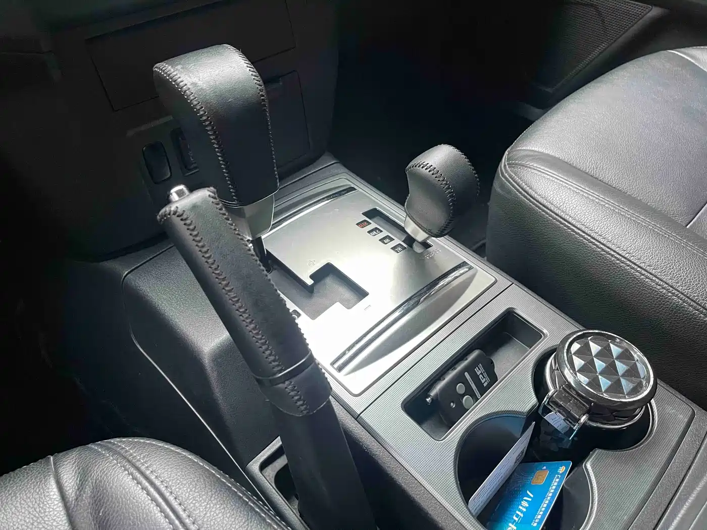 Mitsubishi Pajero (Import) 2015 3.0L Automatic Elite Premium Edition China IV фото 13