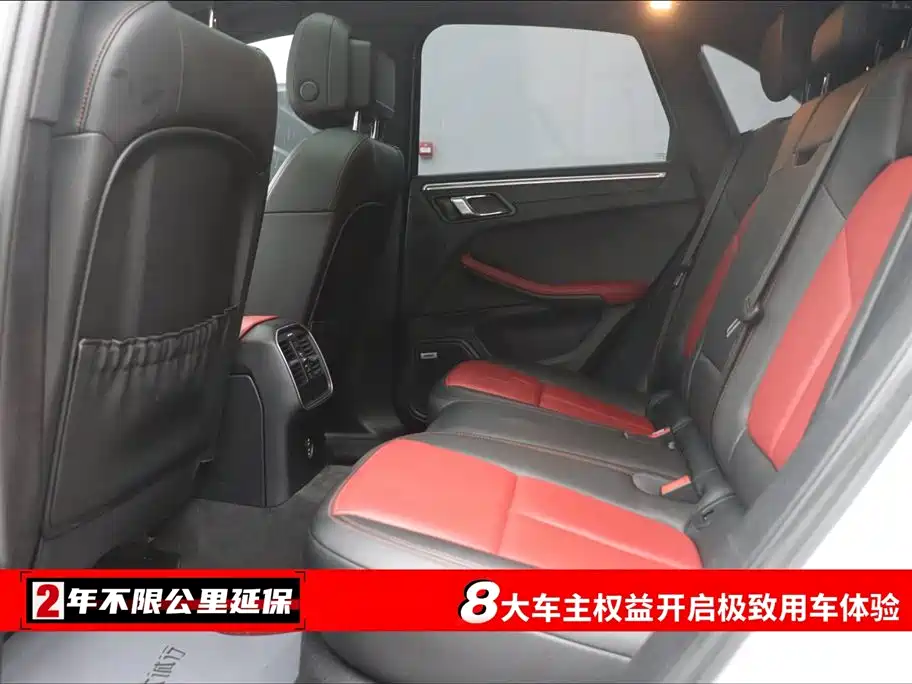 Porsche Macan 2021 Macan 2.0T фото 2