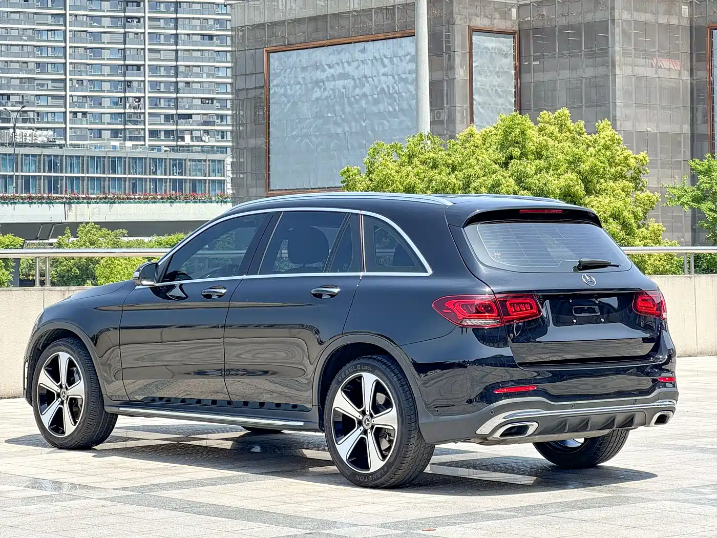 Mercedes-Benz GLC 2020 Facelift GLC 300 L 4MATIC Luxury фото 4