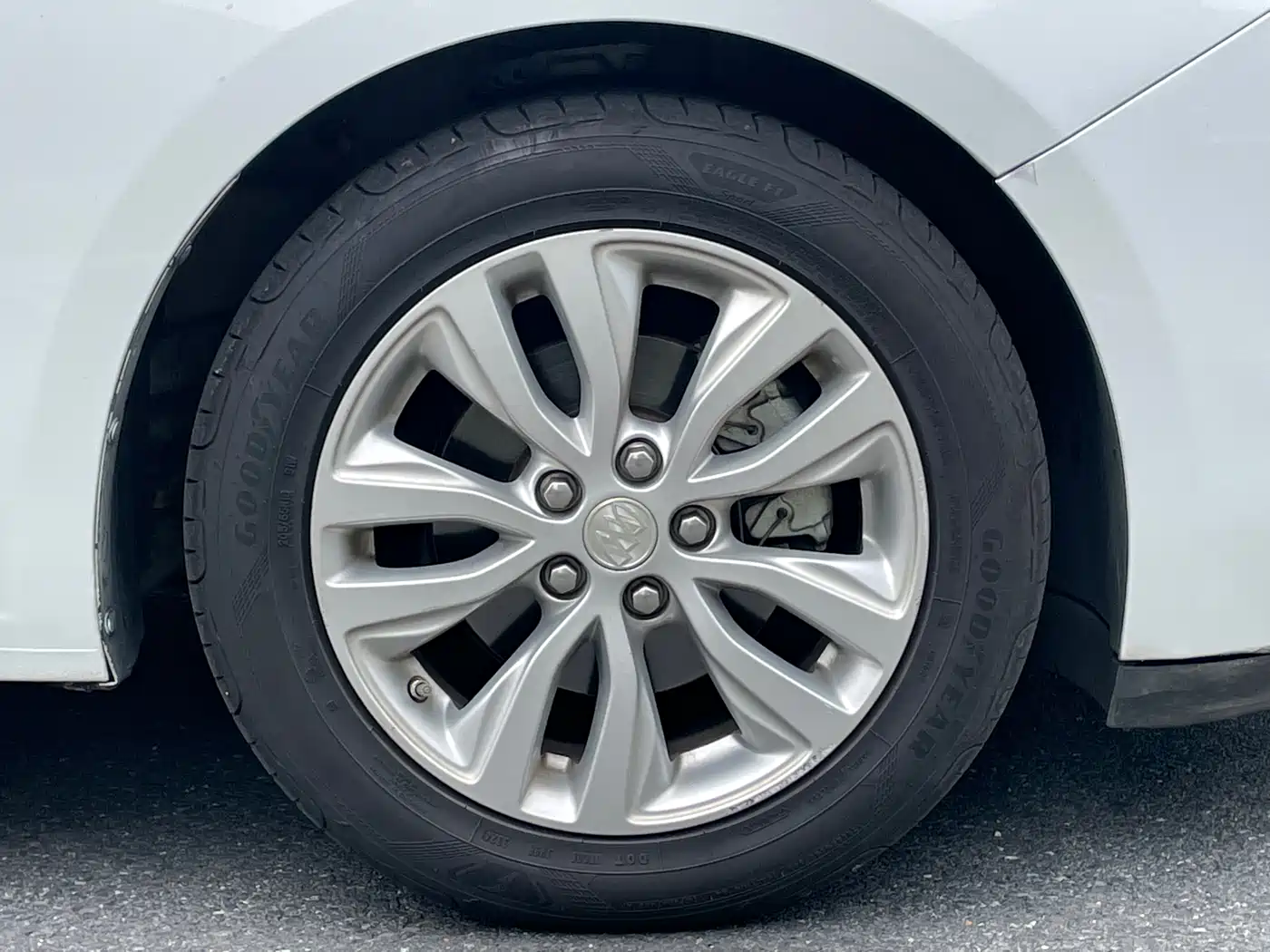 Buick Excelle 2021 Exemplar 1.5L Auto Elite фото 16