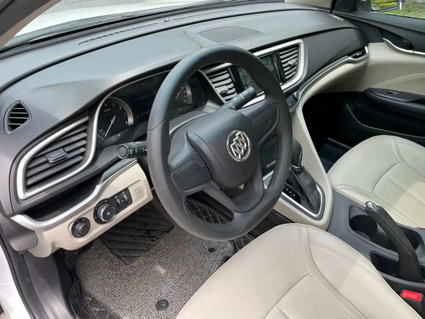 Buick Excelle 2021 Exemplar 1.5L Auto Elite фото 12